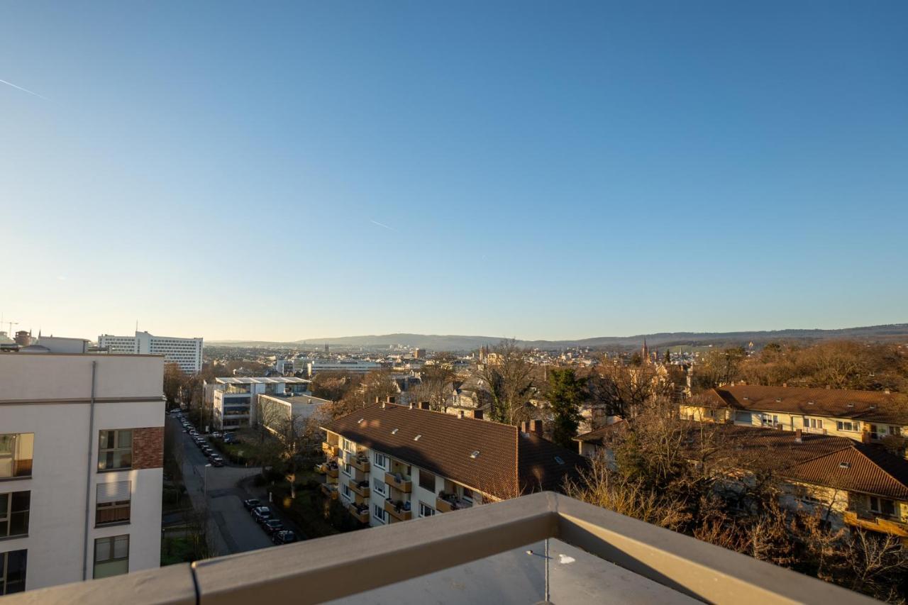Penthouse I Dachterrasse I Tiefgaragenstellplatz I Nahe Bhf, Joho, Brita-arena Apartment