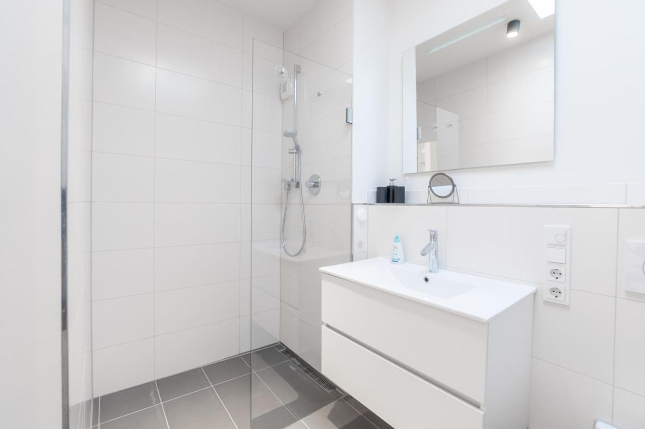 Penthouse I Dachterrasse I Tiefgaragenstellplatz I Nahe Bhf, Joho, Brita-arena Wiesbaden